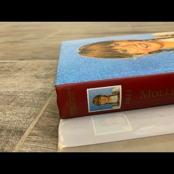 Vintage American Girl Hard Cover Book Limited Edition Molly’s Story Collection - Picture 11 of 16